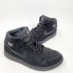 Air Jordan 1 Mid Black Size 11 US Men's (554724 04